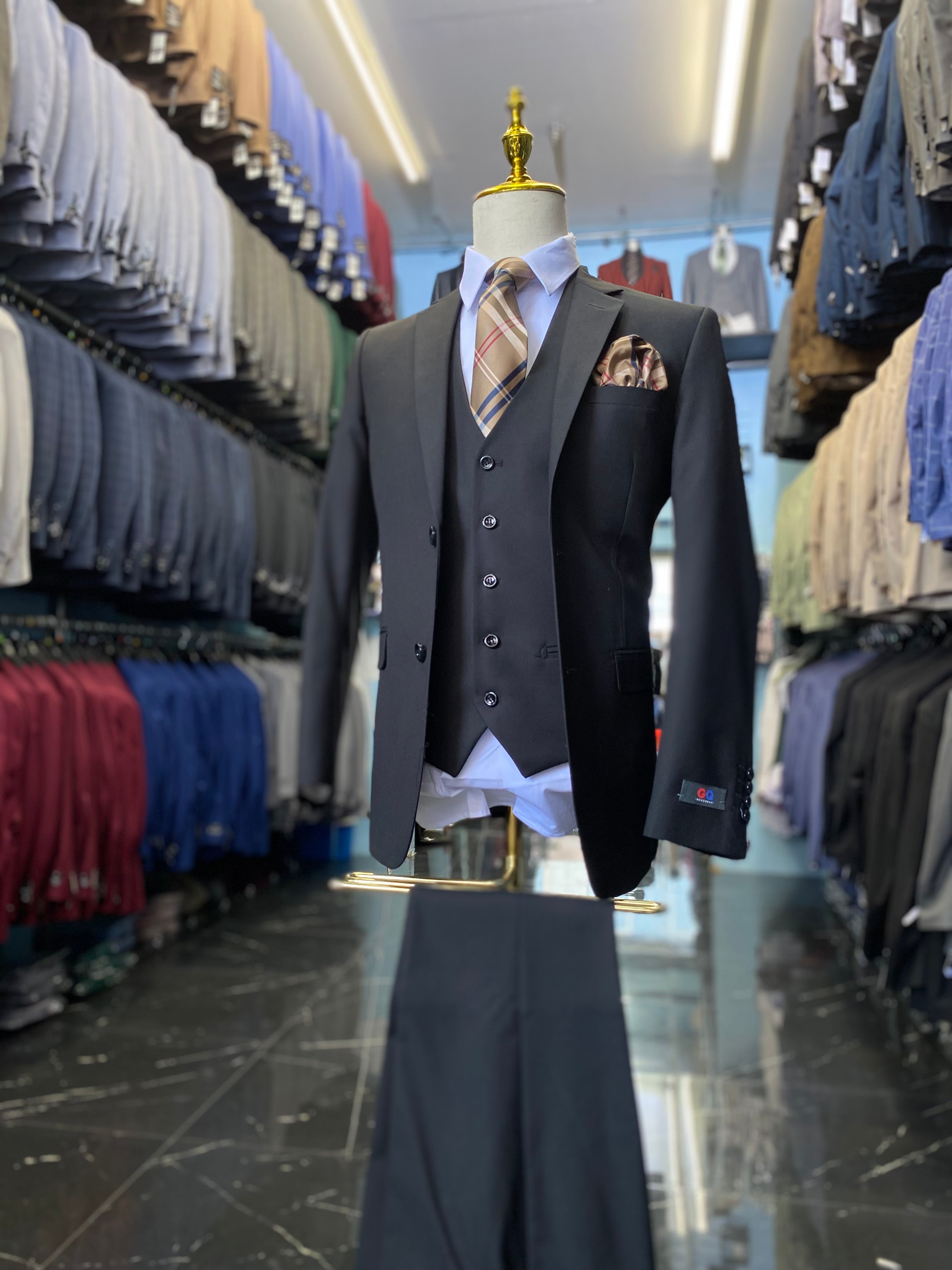 Single Breasted Black Suit 3pcs